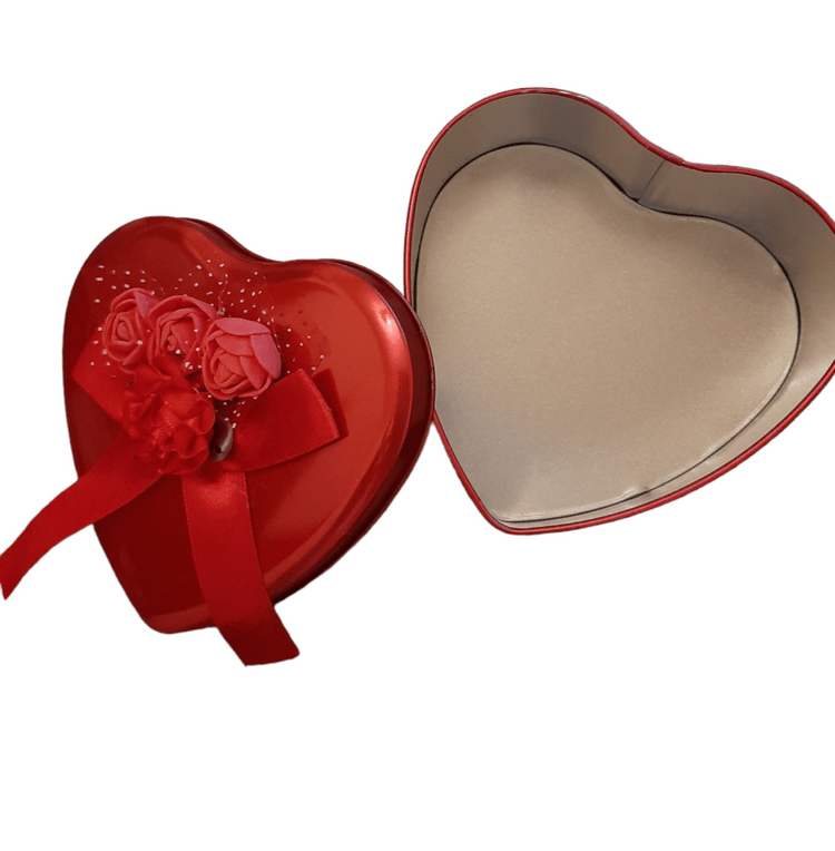 Confezione Regalo scatola cuore di latta (per scarpine o berretto baby) - Elenaq Accessori & Co