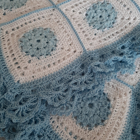 Copertina neonato neonata cotone bianco e azzurro artigianale uncinetto - Elenaq Accessori & Co