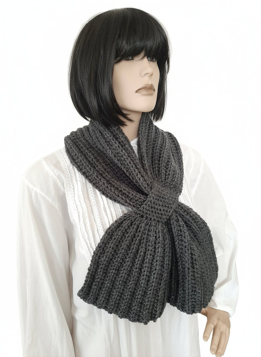 Sciarpa cravatta uomo donna unisex artigianale uncinetto GRIGIO medio - Elenaq Accessori & Co