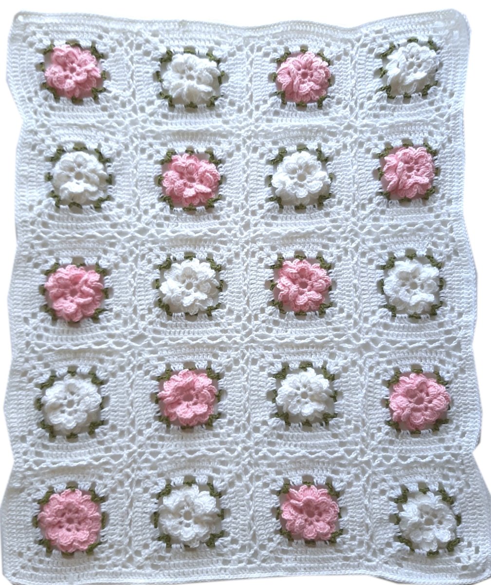 Copertina neonata lana fiori rose lana artigianale uncinetto "blooming rose" - Elenaq Accessori & Co
