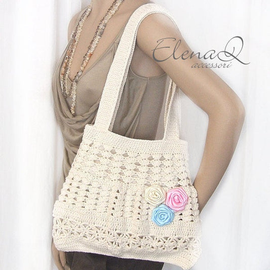 Elegante borsa in cotone con rose di raso colorate - uncinetto - Elenaq Accessori & Co