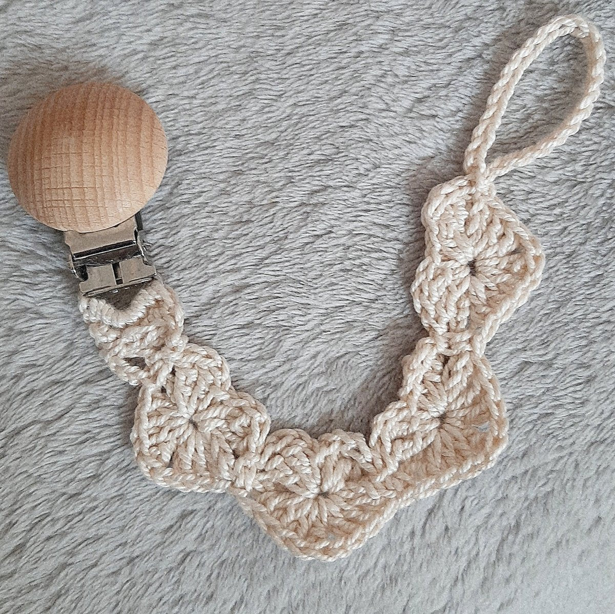Portaciuccio uncinetto Cuori - unisex - vari colori - Elenaq Accessori & Co