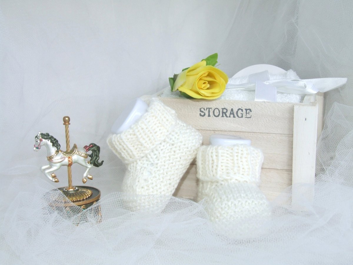 Scarpine 100% LANA neonata neonato realizzate a mano tg 0 - 3 - vari colori - Elenaq Accessori & Co