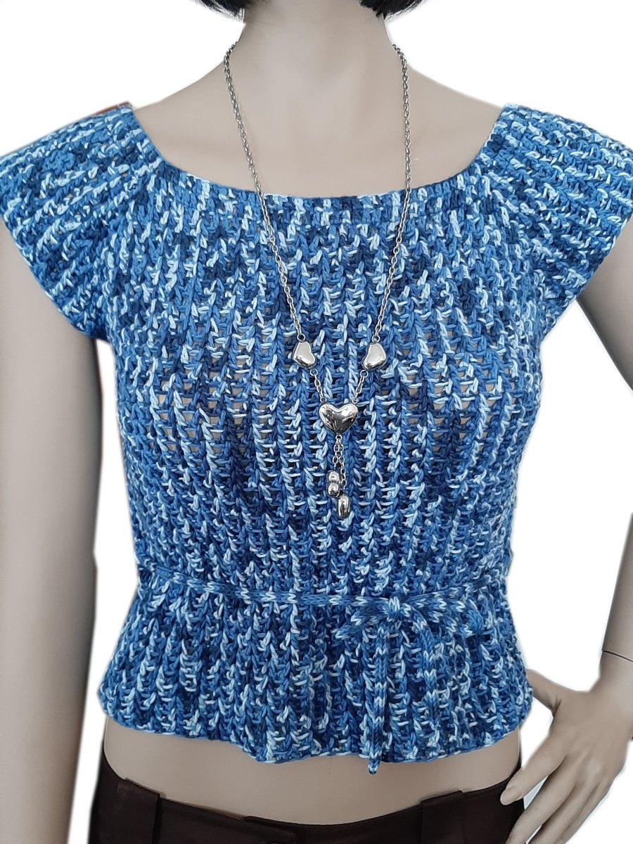 Top maglia uncinetto Blue Sky tg S con cintolina fatta a mano - Elenaq Accessori & Co